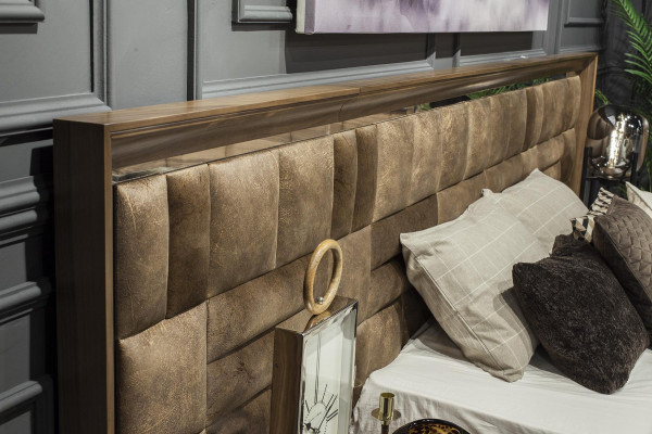 Luxusní postel 160x200 skříň čalouněný nábytek hotelové vybavení