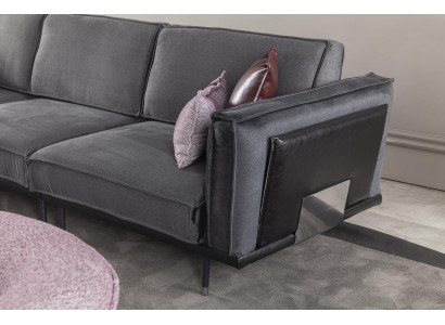 Nábytek v italském stylu, šedá pohovka, polštáře, loft, 3 kusy