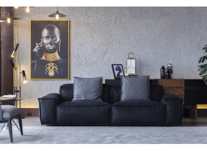 Pohodlná třísedadlová pohovka z látky do obývacího pokoje