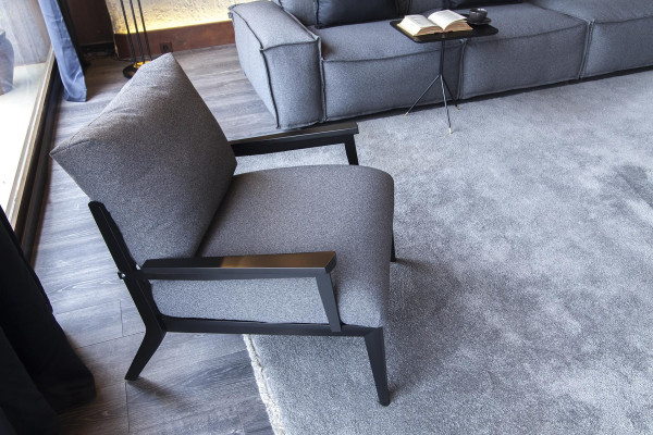 Set 2-tlg Sofa + Sessel Mittelweich bequem Moderner Stil Luxuriös Neu