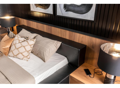 Sada nábytku do ložnice 5 dílná s postelí, nočními stolky a komodou