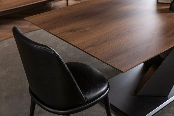 Luxus Lehnstuhl Schwarz Lederstuhl Polster Stühle Loft Designer Möbel Küchen