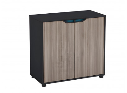 Komoda v hnědém a černém dřevě s moderními dveřmi do kanceláře