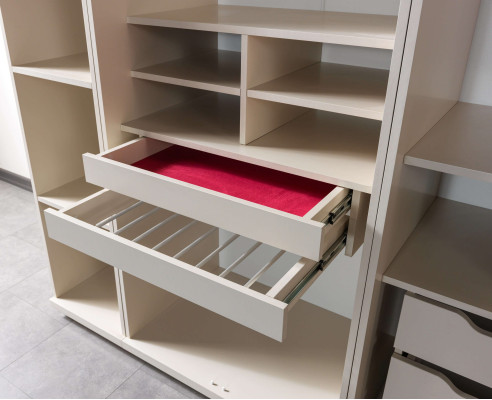 Eckkleiderschrank modern getöntes Glas Schlafzimmer groß Design