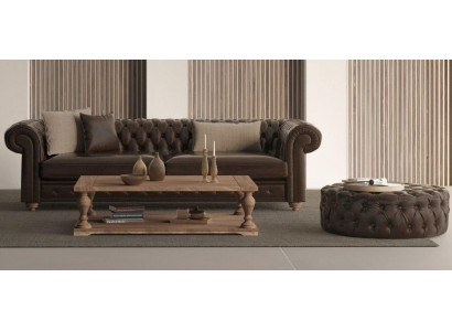 Sofa und Hocker für das Wohnzimmer Stil und Weichheit in einem