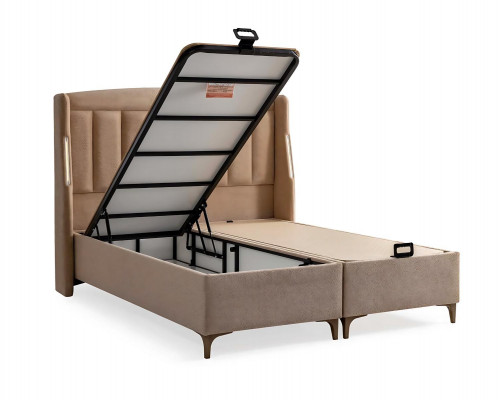 Elegantní hnědá postel s matrací z textilu a dřeva