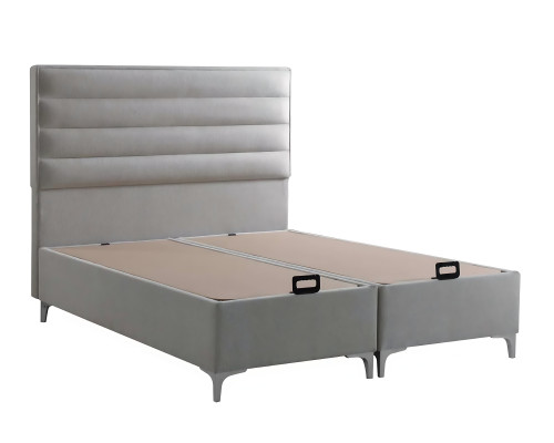 Moderní šedá postel s elegantní matrací