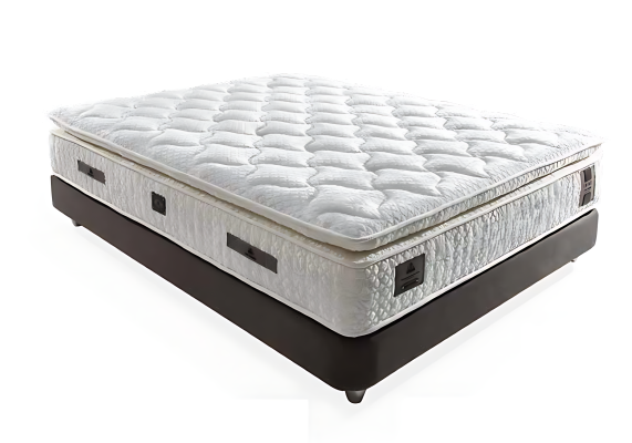Elegantes beiges Bett mit Matratze aus Textil und Holz