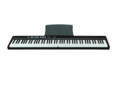 Přenosné elektronické piano s 88 klávesami: Bluetooth, připojení k aplikaci a mikrofonní vstup