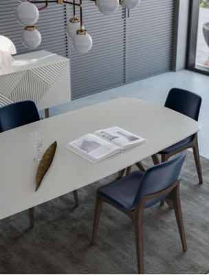 Jídelní sestava Moderní jídelní sestava bílé skříňky se úložným prostorem