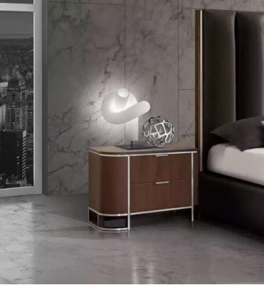 Kompletní ložnice, designový nábytek, manželská postel, 2 x noční stolky, 5dílný.