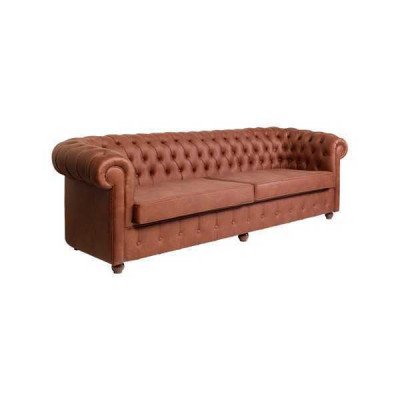 Hnědá třímístná sedací souprava Chesterfield s moderními pohovkami ve třech kusech.