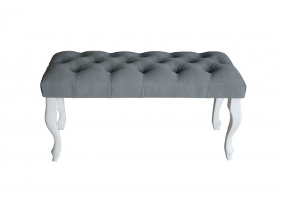 Chesterfield sedák potahový polštář polštář sedák textilie dřevo styl taburet.