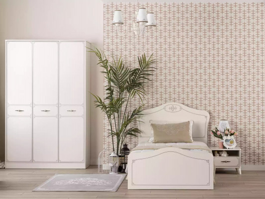 Dřevěná skříň luxusní šatní skříň nábytek dřevo bílý 3 dveře design.