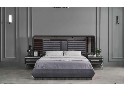 Šedá ložnice s manželskou postelí 2x noční stolek s šuplíky