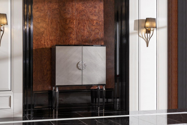 Šatník na baru Bar Naruž Dubový šatník Sivý Drevený obytný Drink Luxury