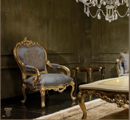 Klasické šedé pohovky do obývacího pokoje Chesterfield, třísedadlové křeslo.