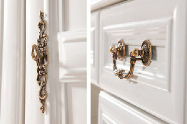 Klasická komoda Komody Skříň s komodami Antique Style Kancelářský sideboard Skříň