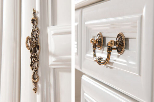 Klasická komoda komody komodní skříň antik styl skříň dřevo model.