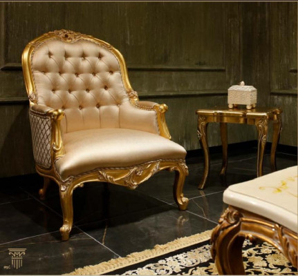 Beige obývací pokoj Chesterfield Sedací souprava Klasická trojsedačka Křeslo.