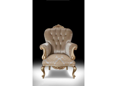 Klasická židle s béžovým dekorem a designem Chesterfield pro obývací pokoj.