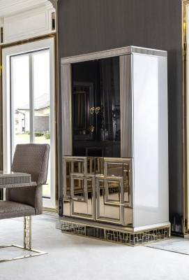 Vitrína šedá jídelna luxusní nábytek kovový dřevěný design skříň elegantní nový