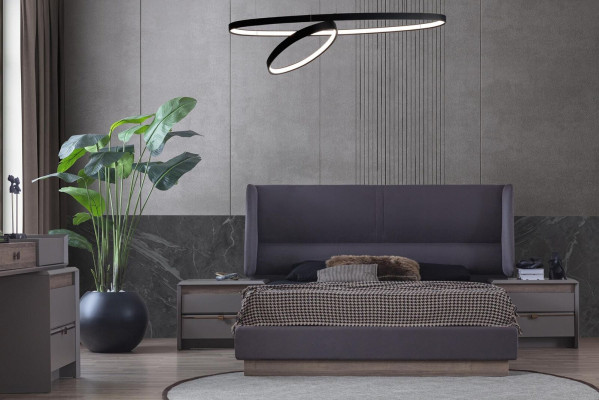 Exkluzivní bed room set s postelí + toaletním stolem a 2x nočními stolky 4 díly.