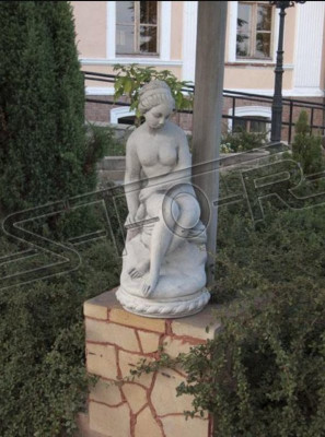 Damen Figur Statue Figuren Statuen Skulptur Skulpturen Garten