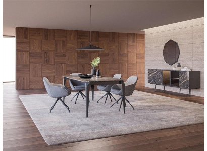 Luxus jídelna Kompletní jídelní stůl 4x židle nábytek Sideboard se zrcadlem