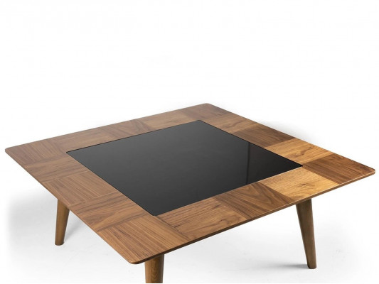 Moderní nábytek obývacího pokoje, design stolky, zařízení, konferenční stolky