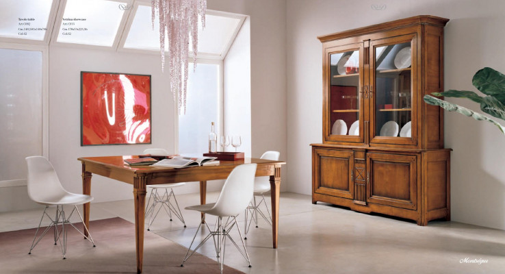 Masivní dřevěná skříň obývacího pokoje Sideboard Skříň Bizzotto Vitríny Nábytek Nový