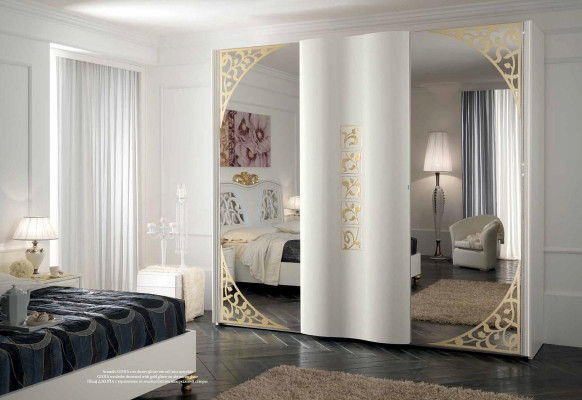 Skráně Itálie Šatní skříň Skříň Luxus Posuvné dveře Design Dřevo Moderní