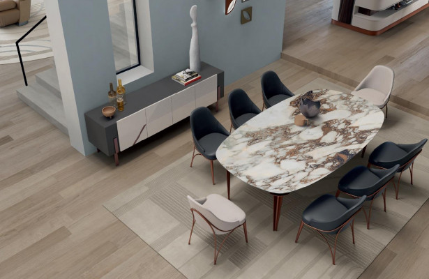 Skříň italského nábytku pro obývací pokoj z masivního dřeva luxusního designu, nová.
