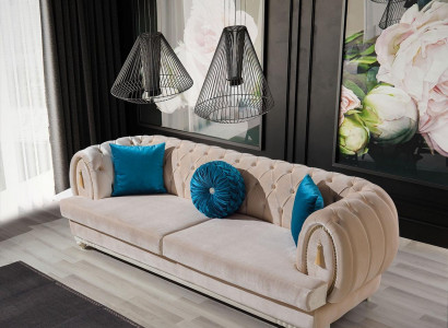 Beige Chesterfield polstrová pohovka designéra třímiestná textilní sofa 3-sedák.