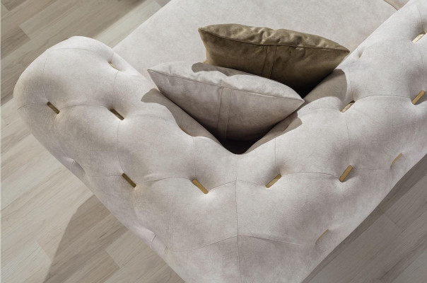 Bílá 2místná designérská pohovka Chesterfield Luxury Living Room 2-sedadlo.