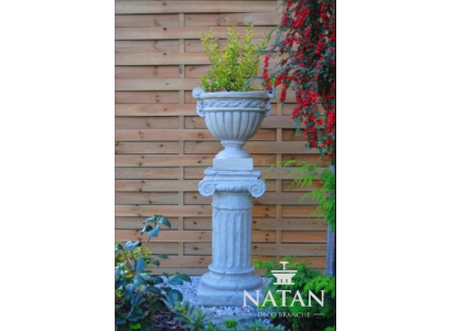 Sloup sloupu pro dekoraci sochy figurína sochy socha terasa design zahrada.