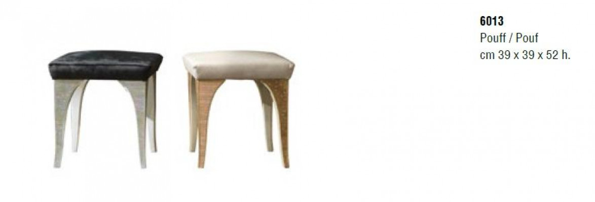 Otomanské křeslo Chaise Polstrovaná Pufa Lavice Design Polštáře Cvoček Fußhocker