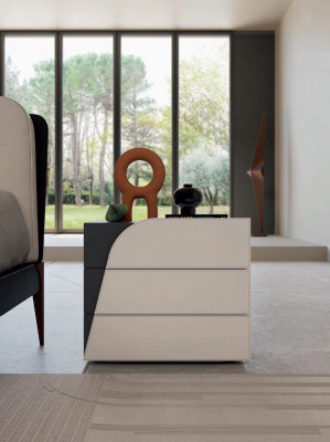Ložnice noční stolek s 3 zásuvkami Dřevo Italský nábytek Design Bizzotto