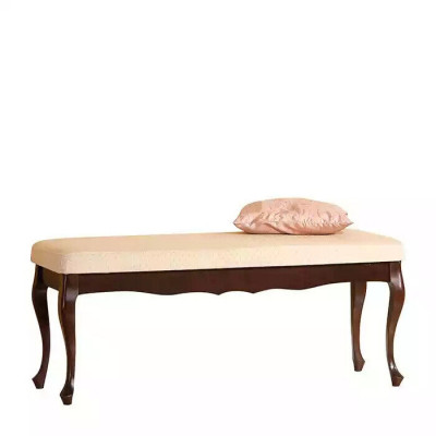 Klasická designová sedací lavice, polštář, sedací nábytek, špalíč, nožníček