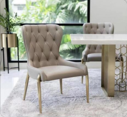 Beiger Chesterfield jednosed Metalická židle Luxusní jídelní židle Moderní židle