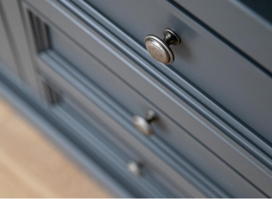 Moderní prosklené skříně vitríny ruční výroba masivní dřevo skříně sklo