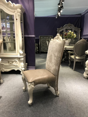 Esszimmer Garnitur Barock-Rokoko Esstisch x6 Chesterfield Lederstühle