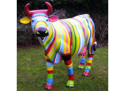 Designer Abstrakte Moderne Figur Statuen Kuh Kunststoff Deko Garten Skulpturen   Návrhář Abstraktní moderní sochy Kráva Plastové ozdoby Zahrada Sochy