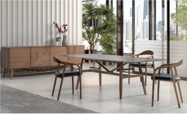 Moderní 6dílná jídelní sestava stůl, 4 židle s komodou jídelní set skupina.