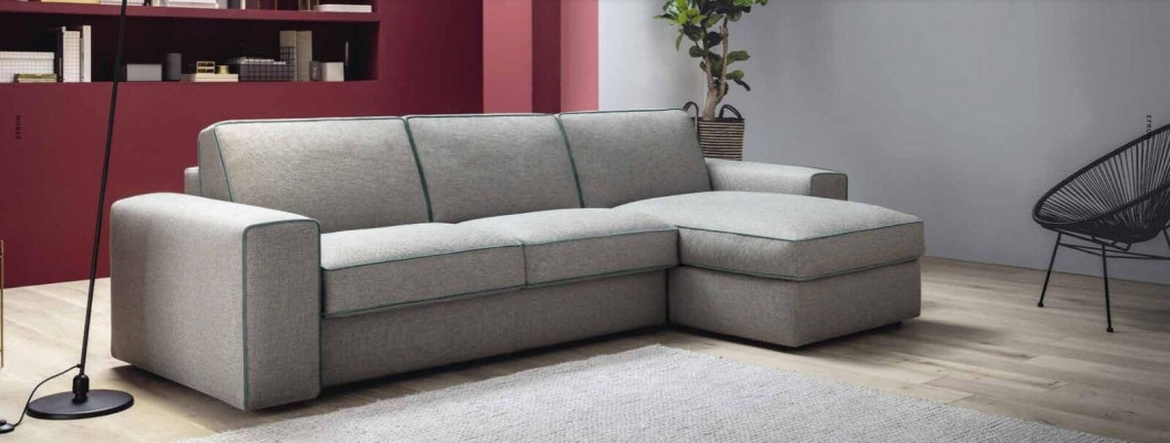 Moderní luxusní rohová textilní dřevěná pohovka L-tvaru alfitalia design nábytek obývací pokoj.