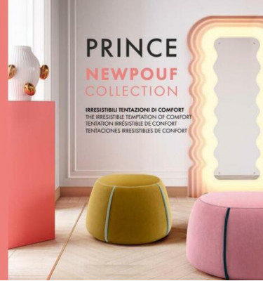 Ovální design polštáře se židlí, školní tabulka, židle nebo sedadlo s textilními polštáři.