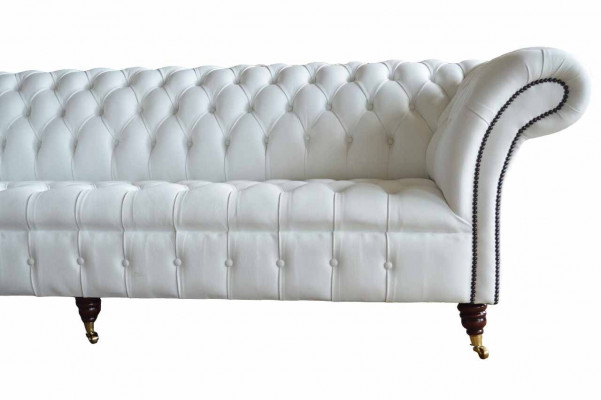 Chesterfield pohovky design luxus bílá textilní pohovka čtyřmístná látka čtyřmístná.