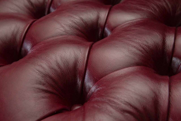 Chesterfield 3místná kožená pohovka s čalouněním, luxusní hnědá pohovka 230 cm