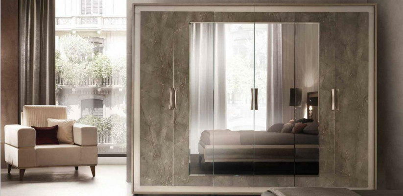 Klasická antiková skříň šatní skříň z dřeva šatna ložnice Nový