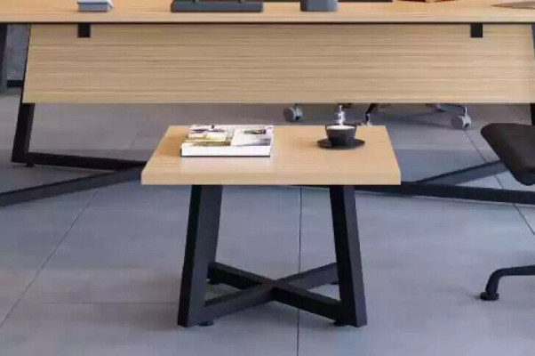 Moderní kancelářská sada psací stůl konferenční stolek Aktovka Komoda 4 kusy.